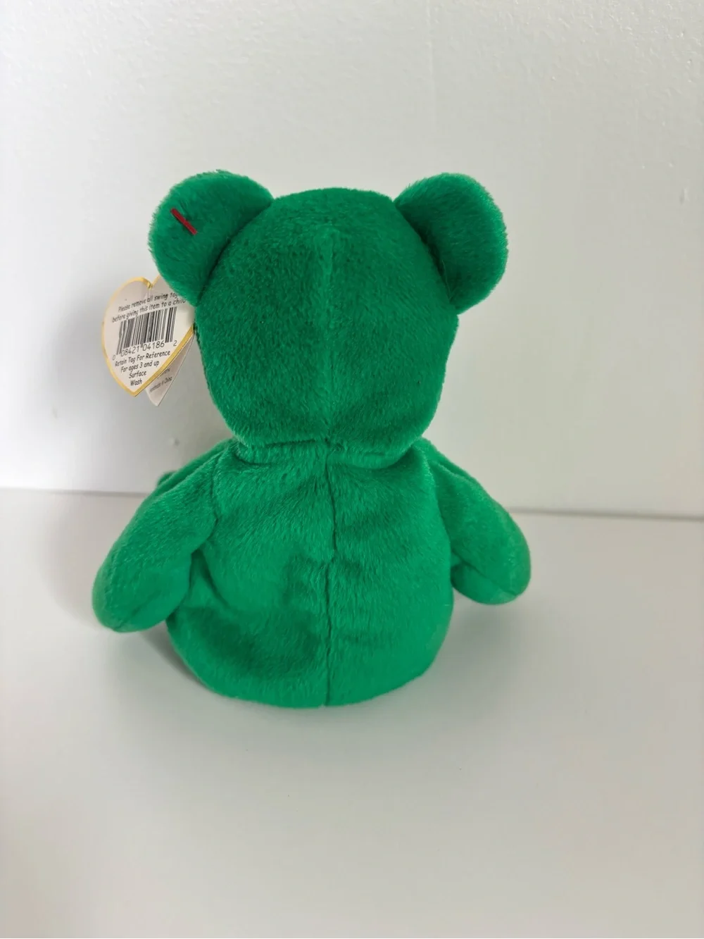 Ty Beanie Baby 'Erin' Green Plush Bear 1997 - Shamrock St. Patrick's Day Toy